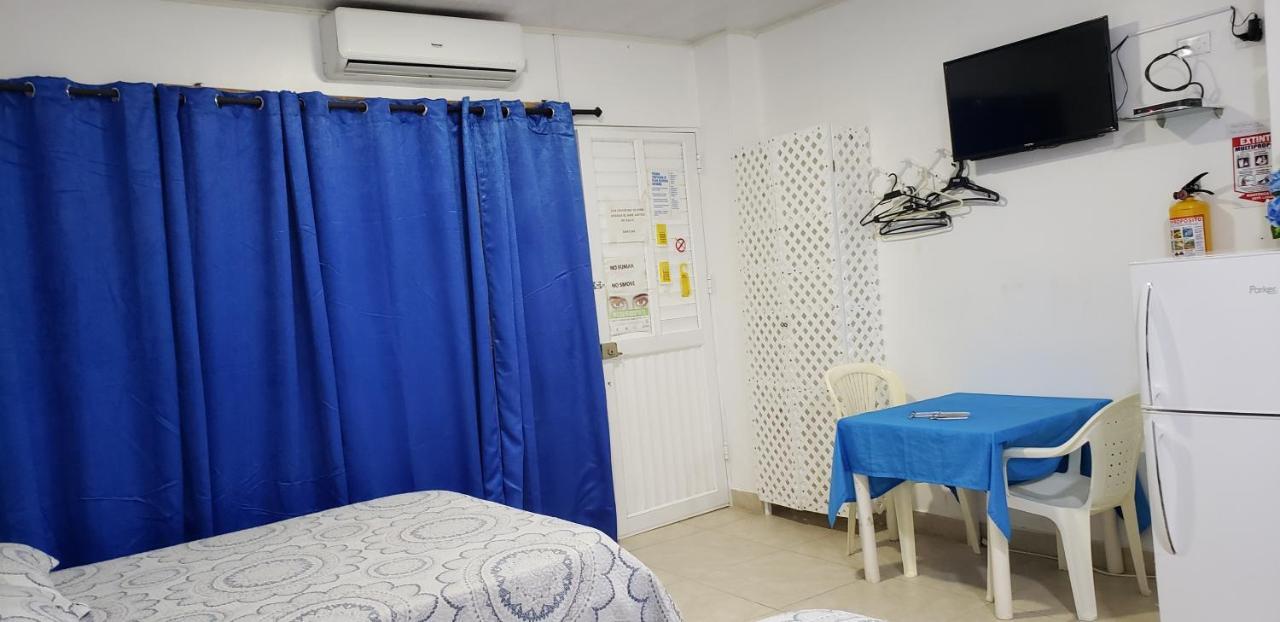 Inn Tropicana De Pilar Oliveros