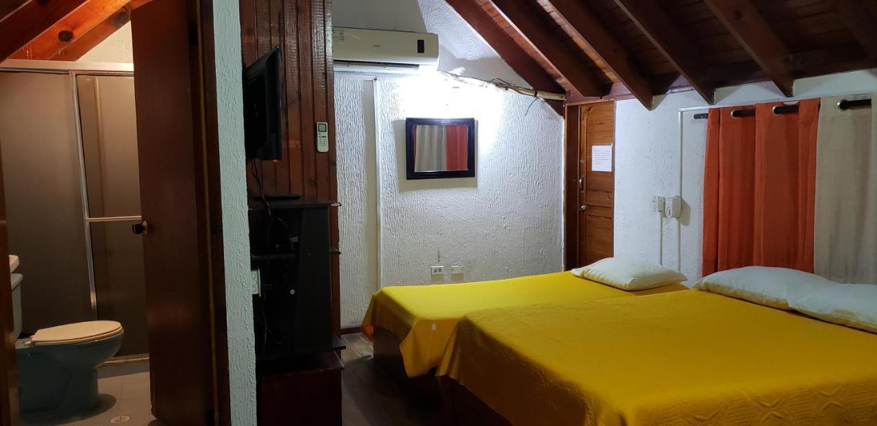Inn Tropicana De Pilar Oliveros
