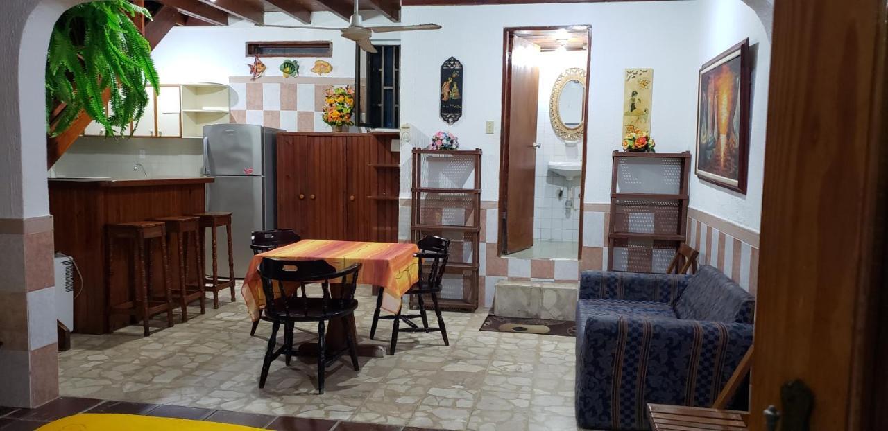 Tropicana De Pilar Oliveros